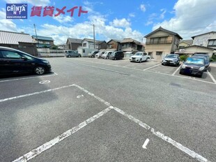 富田浜駅 徒歩5分 1階の物件外観写真